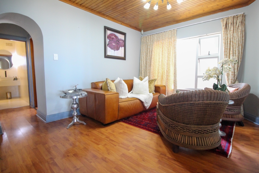 5 Bedroom Property for Sale in Beacon Bay Eastern Cape